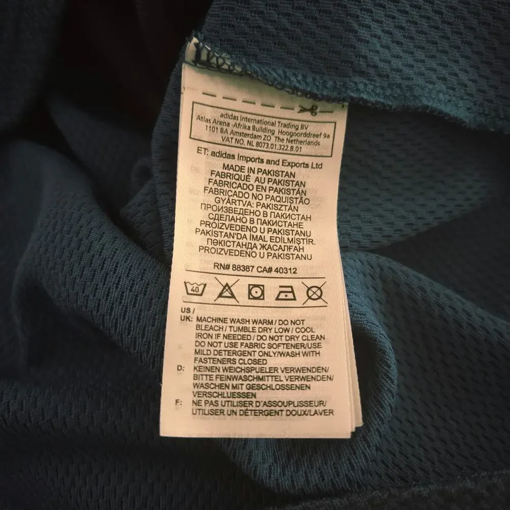 Adidas SMALL Team Issue Pullover Hoodie Athleisure Pockets 2018 Model